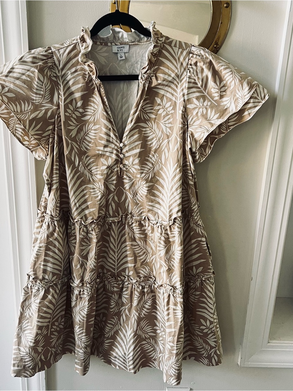 crown & ivy Neutral Beige and Cream Tropical Leaf Dress
